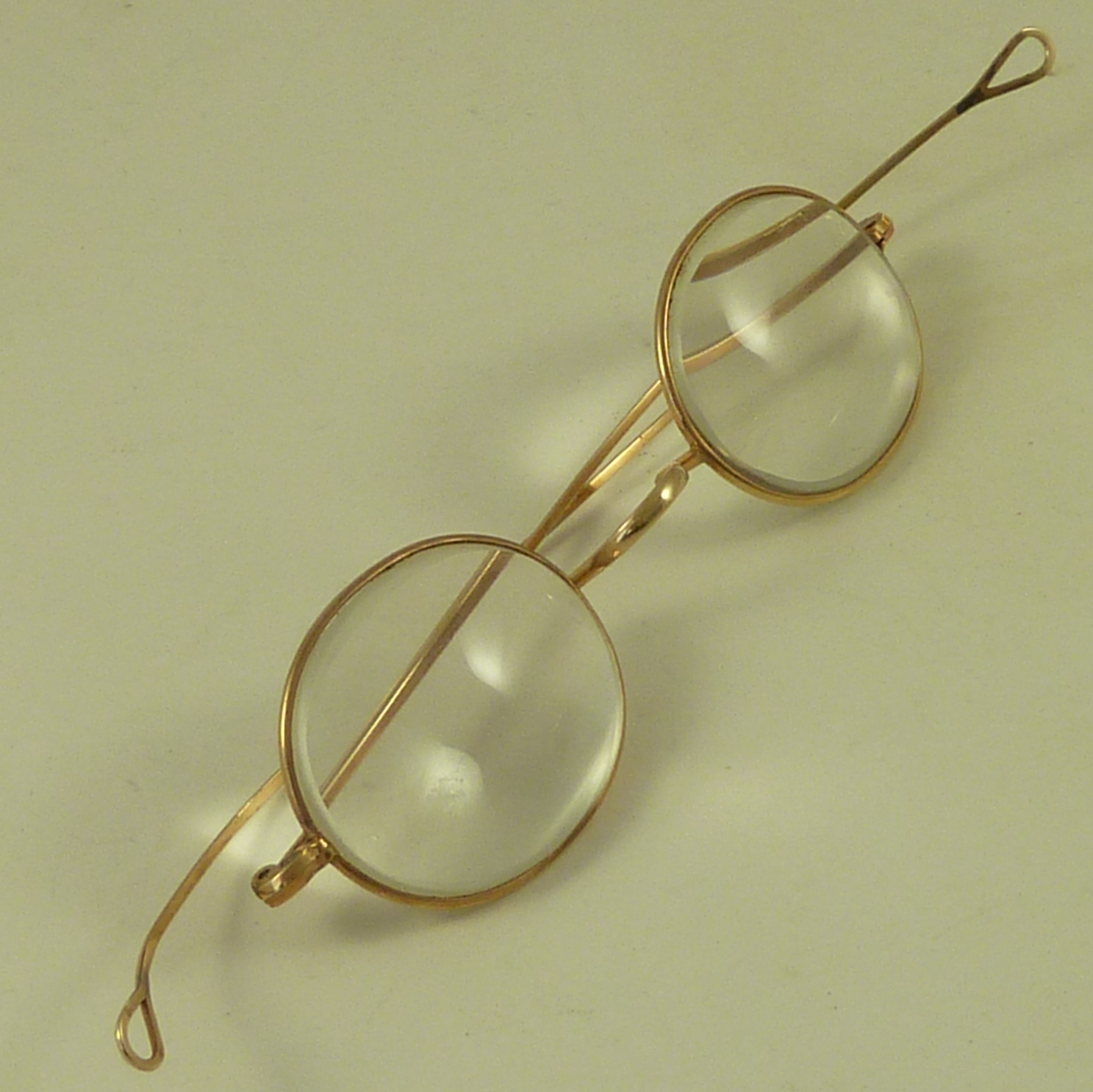 Pebble Cataract oval Lens Rolled Gold Frame - Fleaglass