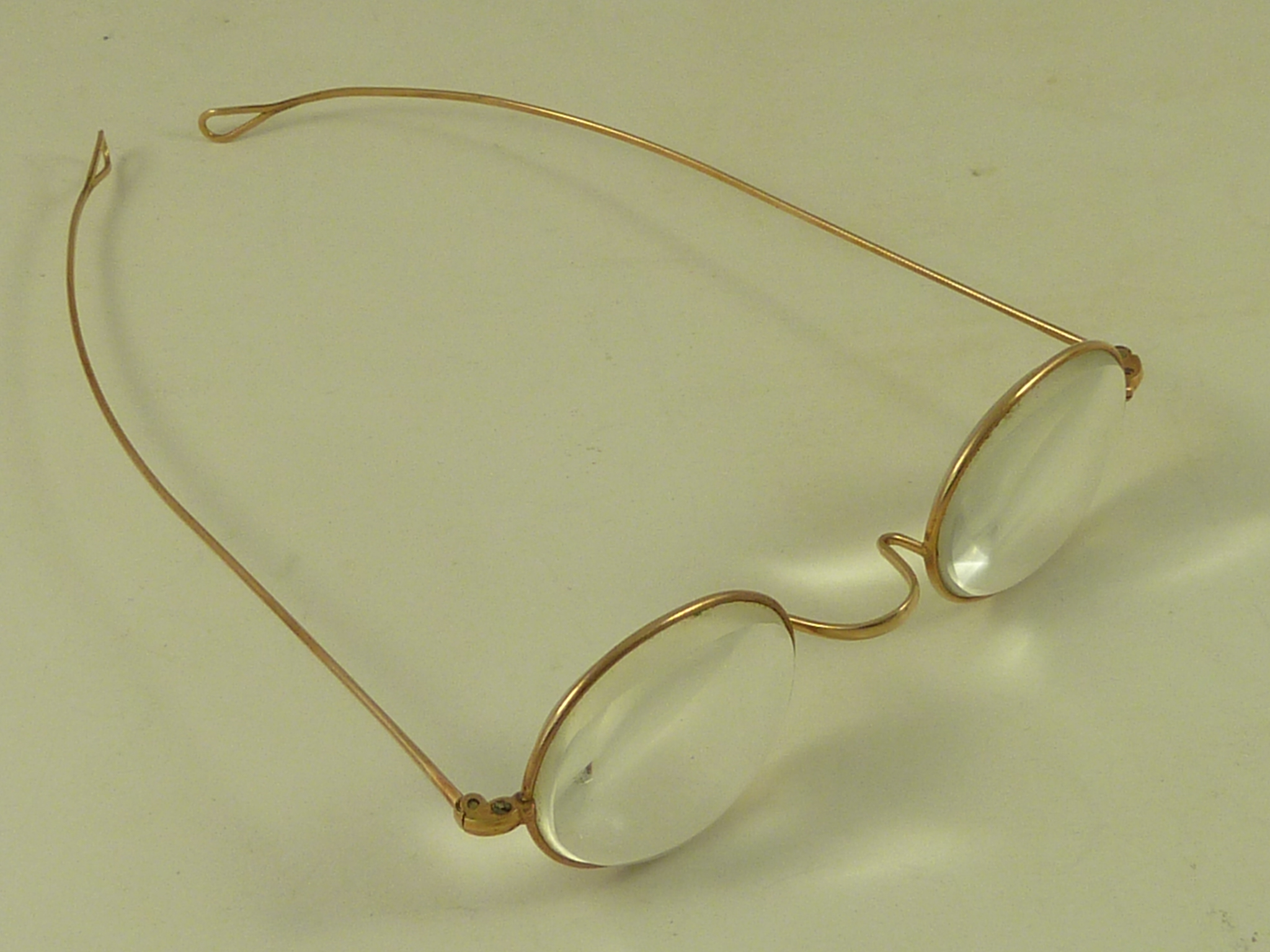 Pebble Cataract Oval Lens Rolled Gold Frame Fleaglass 