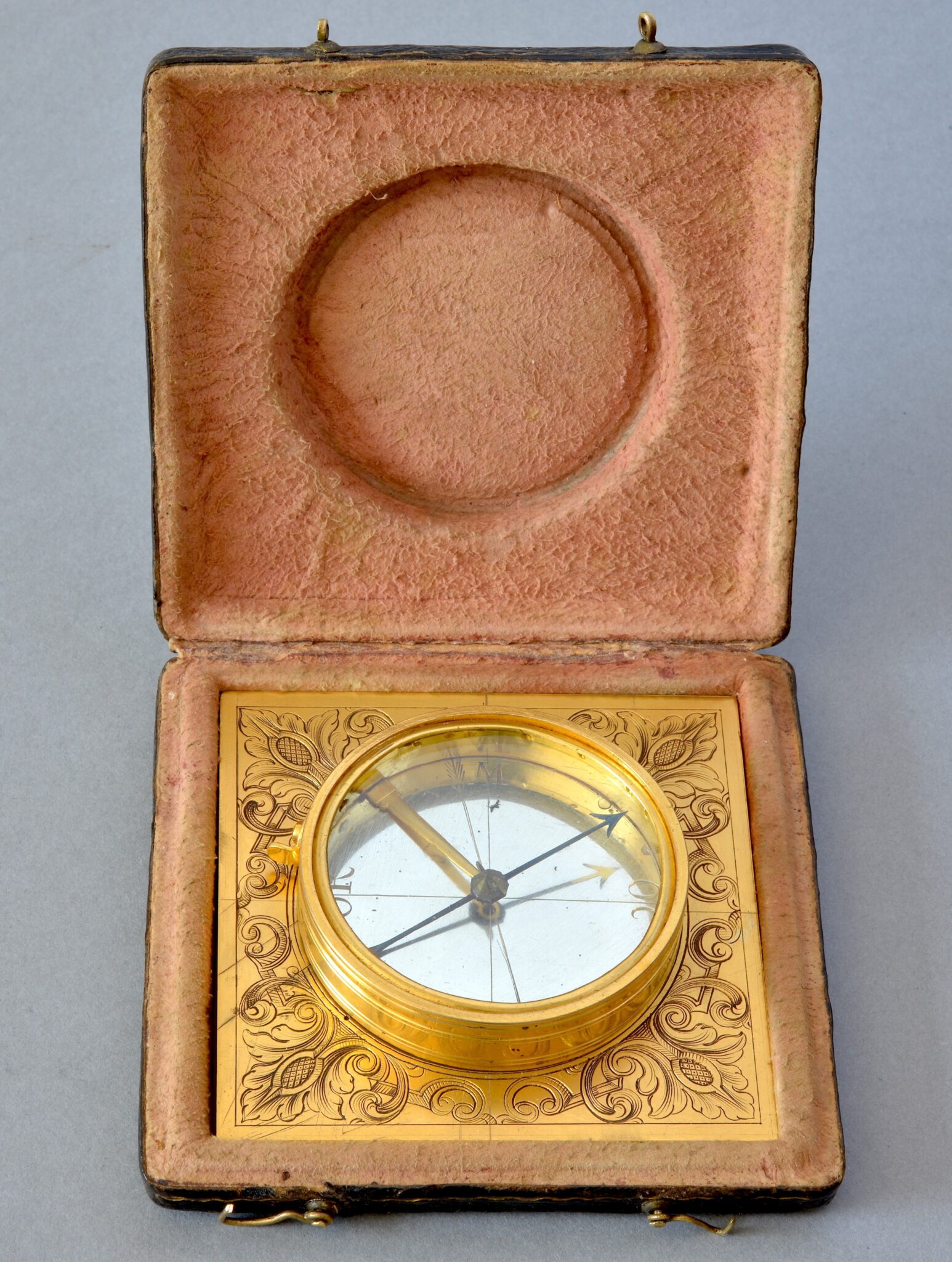 Compass made in Germany circa 1730 in its original case