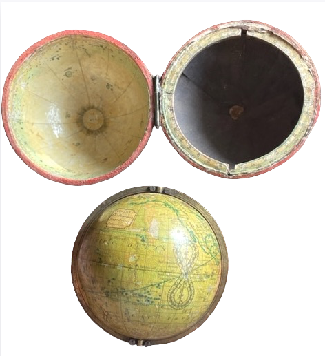 Rare 3,5 Inches Newton Pocket Globe Dated January 1817 in his fish-skin Case