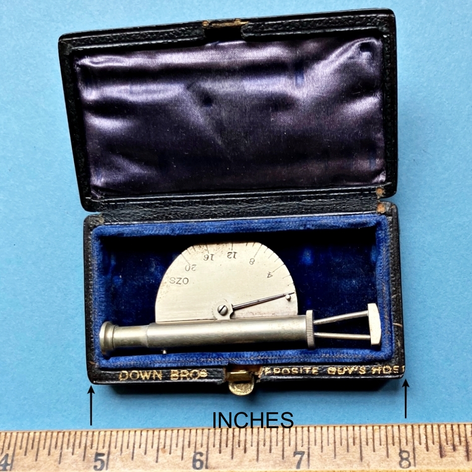 Batten’s sphygmometer in its original case