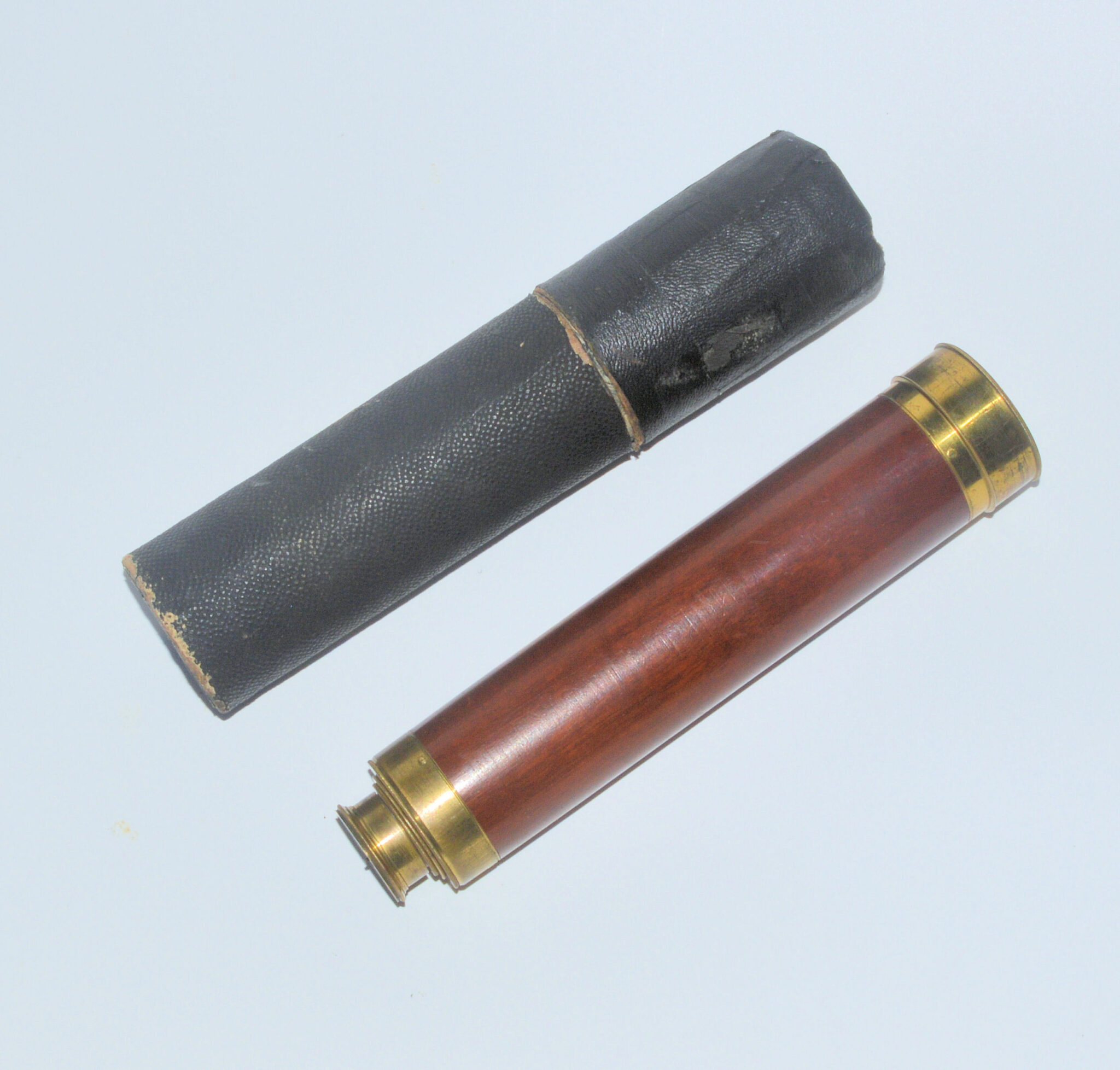 Three draw telescope – Dormer, London.