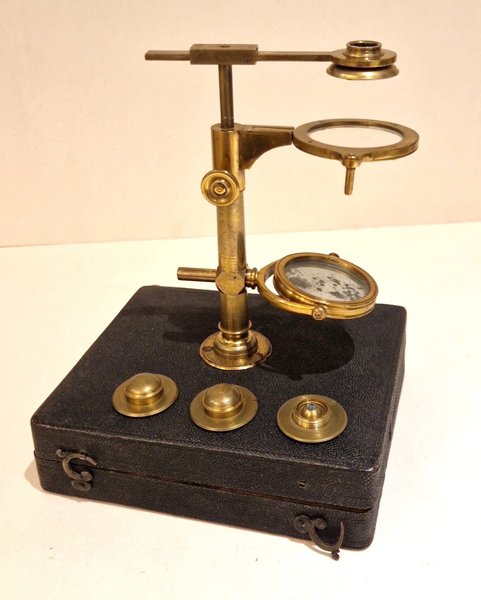 An Ellis-type aquatic simple microscope, circa 1780