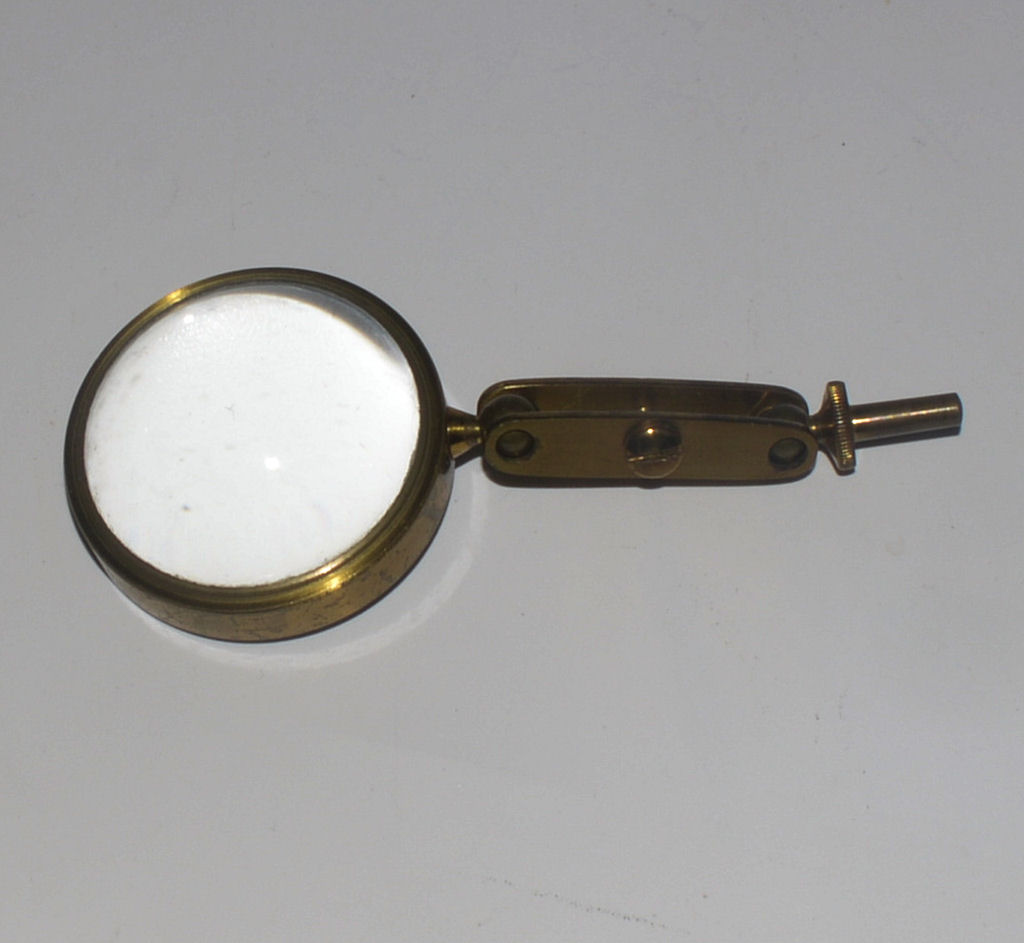 SOLD – Articulated stage bulls-eye for microscope.